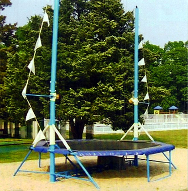 Trampoline Thing M25 on location